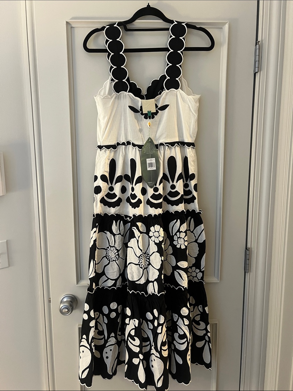 FARM Rio Black & White Floral Tiered Maxi Dress - Picture 3 of 8